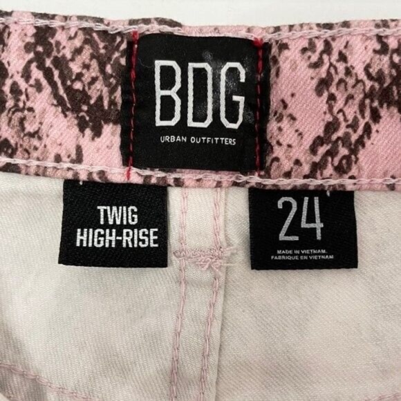 BDG Urban Outfitters Snakeskin Print High Waisted Skinny Jeans Pink Size 24 - Picture 13 of 15